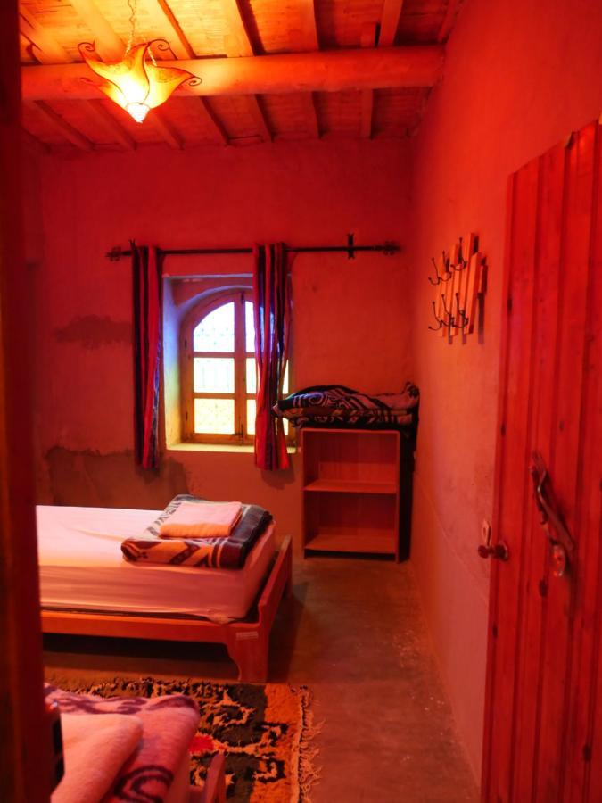 Chambres Dans Casbah - Gite D'Etape Gorges De Ziz エルラシディア エクステリア 写真